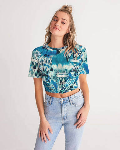 Tie Dye  snowflake Women's Twist-Front Cropped Tee