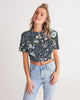 Flower pattern green blue Women's Twist-Front Cropped Tee